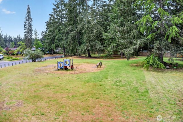 9401 Columbine Circle W, University Place, WA 98467
