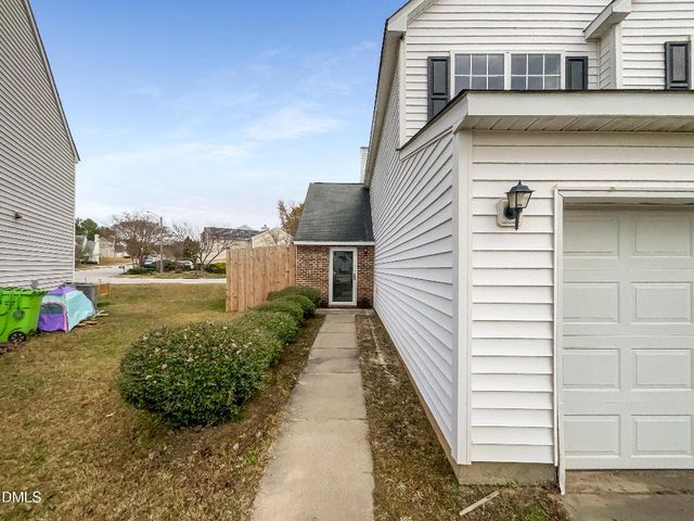 2504 Landale Court, Raleigh, NC 27610