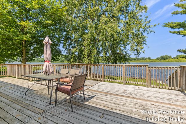 305 Clear Lake Drive, Dowling, MI 49050