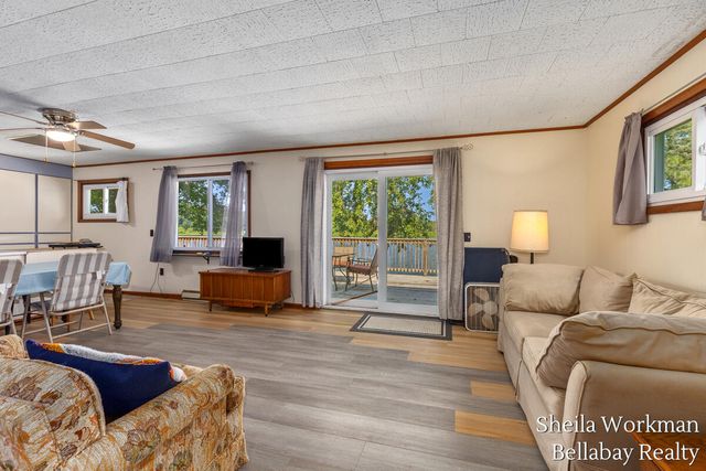 305 Clear Lake Drive, Dowling, MI 49050