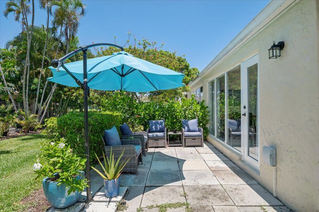 13725 Flora Place C, Delray Beach, FL 33484