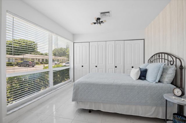 13725 Flora Place C, Delray Beach, FL 33484