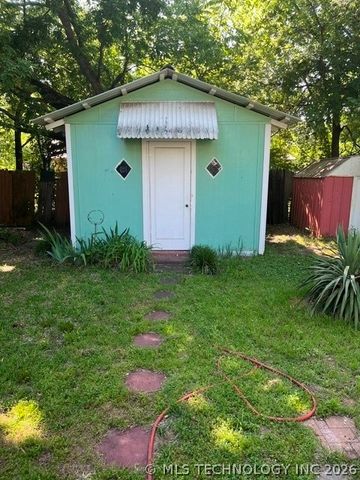 114 S 12 Street, Madill, OK 73446