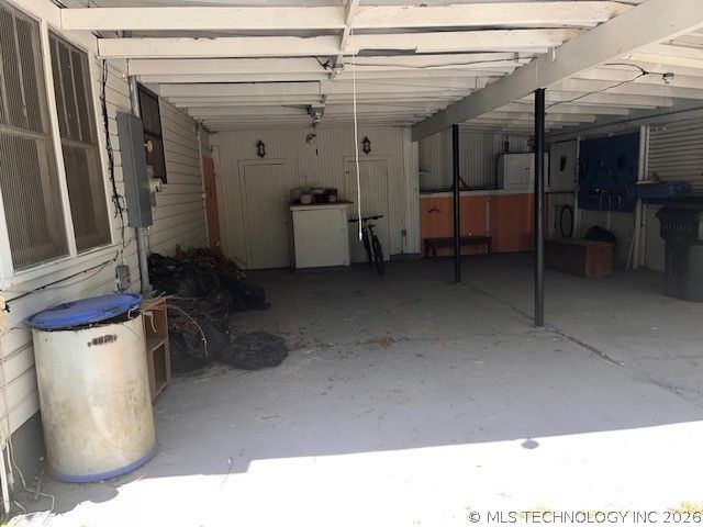114 S 12 Street, Madill, OK 73446