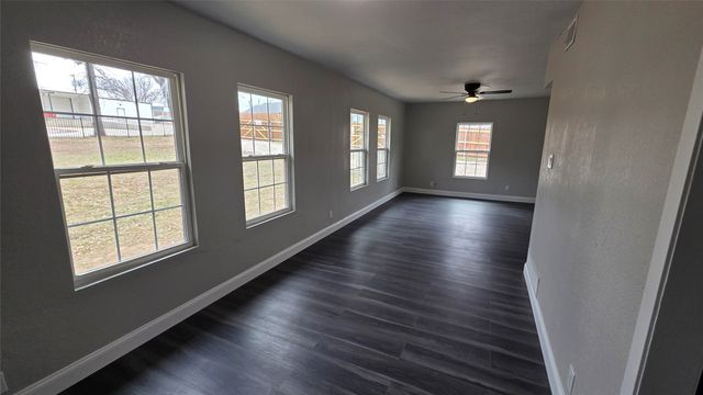 4340 Danny Drive, Kennedale, TX 76060
