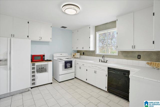 5736 8TH AVENUE S, Birmingham, AL 35212