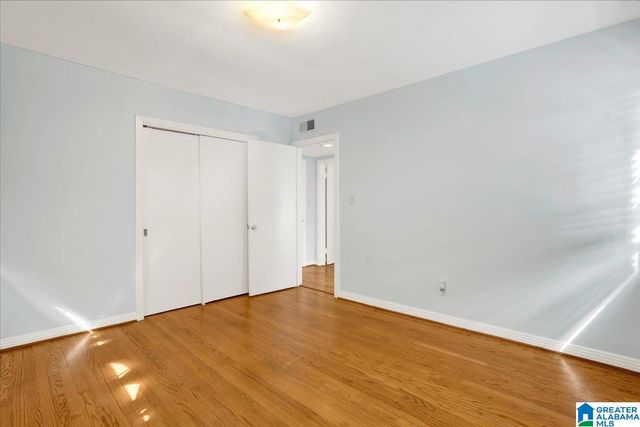 5736 8TH AVENUE S, Birmingham, AL 35212