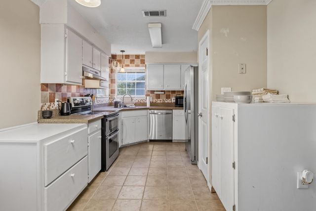 3014 Windsor Circle, Crestview, FL 32539