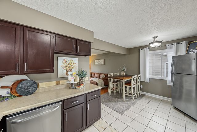 4217 Leyden Avenue, Des Moines, IA 50317