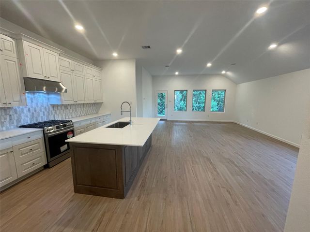 2627 Pueblo Falls Drive, Richmond, TX 77406