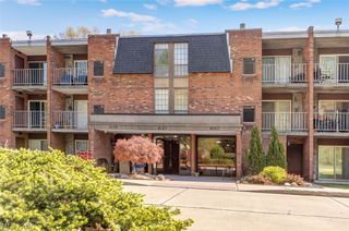 4179 Columbia Road 217, North Olmsted, OH 44070