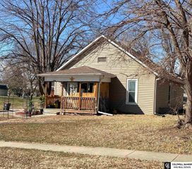 2401 N Chester Street, Lincoln, NE 68521