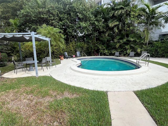508 Antioch Ave 2, Fort Lauderdale, FL 33304