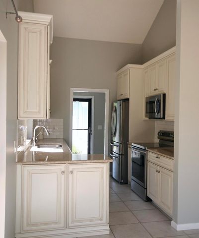 141 Seashore Drive, Jupiter, FL 33477