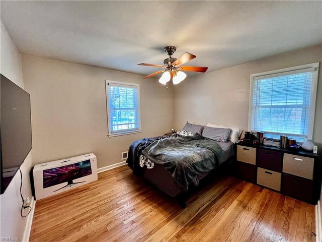 1114 Woodland Terrace DR, Chesapeake, VA 23323