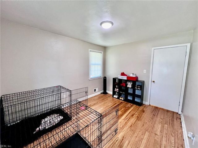 1114 Woodland Terrace DR, Chesapeake, VA 23323