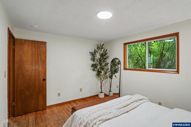 1695 NW Arthur Cir, Corvallis, OR 97330