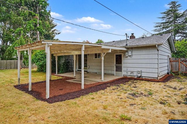 1695 NW Arthur Cir, Corvallis, OR 97330