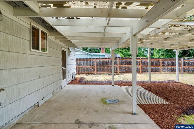 1695 NW Arthur Cir, Corvallis, OR 97330