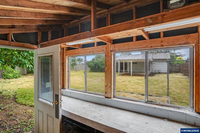 1695 NW Arthur Cir, Corvallis, OR 97330