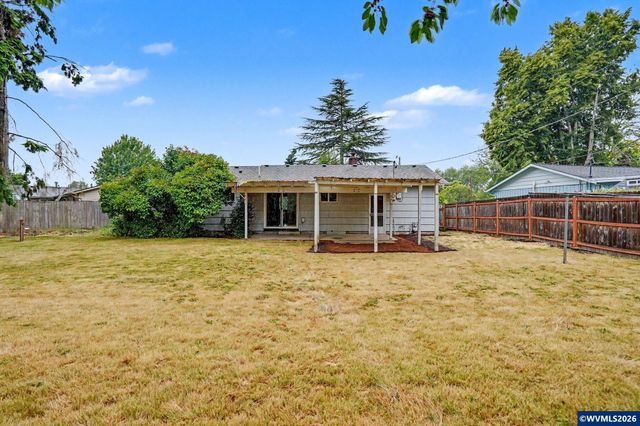 1695 NW Arthur Cir, Corvallis, OR 97330