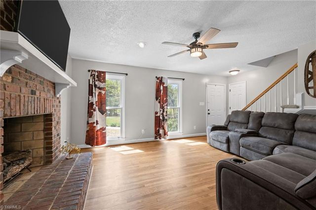 233 Rock Spring Drive, Reidsville, NC 27320