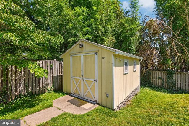 314 WHITESTONE RD, Silver Spring, MD 20901