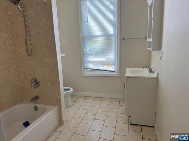 45 Ogden Street, Newark, NJ 07104