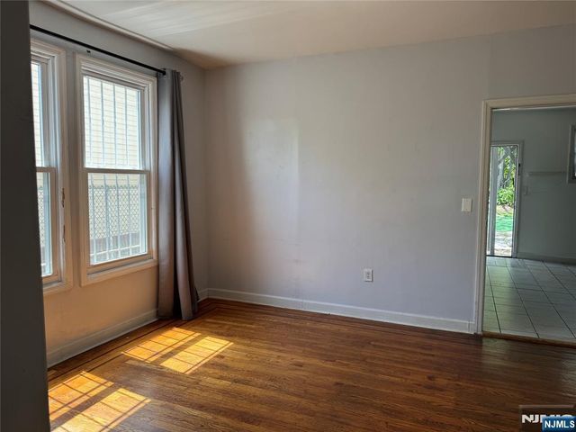 45 Ogden Street, Newark, NJ 07104
