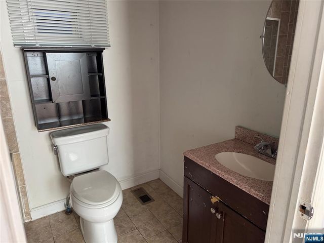 45 Ogden Street, Newark, NJ 07104