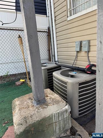 45 Ogden Street, Newark, NJ 07104
