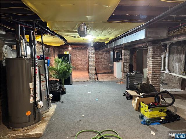45 Ogden Street, Newark, NJ 07104