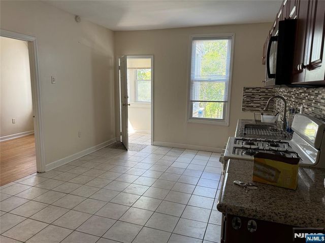 45 Ogden Street, Newark, NJ 07104