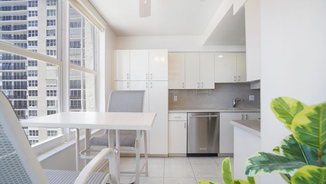4280 Galt Ocean Drive 12k, Fort Lauderdale, FL 33308
