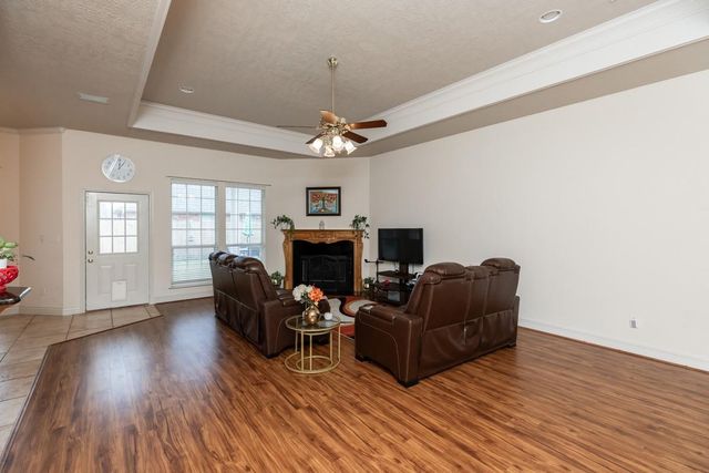 6185 Bankston Lane, Beaumont, TX 77706