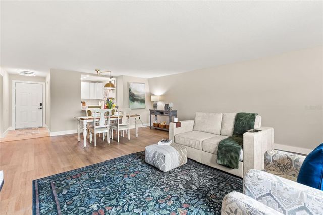 1928 CONWAY ROAD 40, Orlando, FL 32812