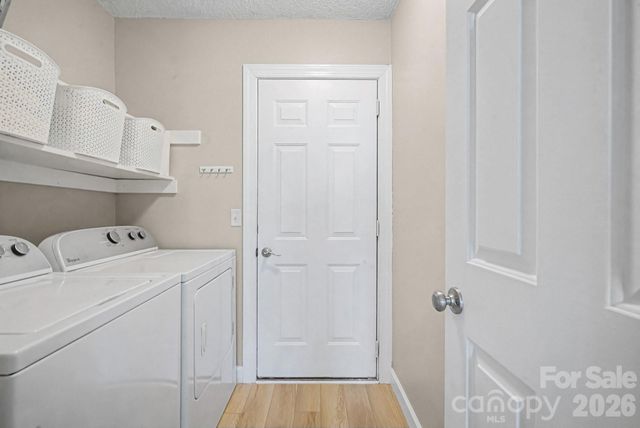 9601 Newby Lane, Matthews, NC 28105