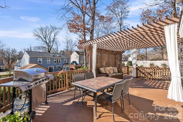 9601 Newby Lane, Matthews, NC 28105