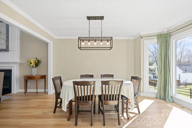 9601 Newby Lane, Matthews, NC 28105