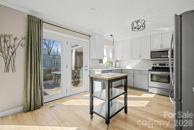 9601 Newby Lane, Matthews, NC 28105