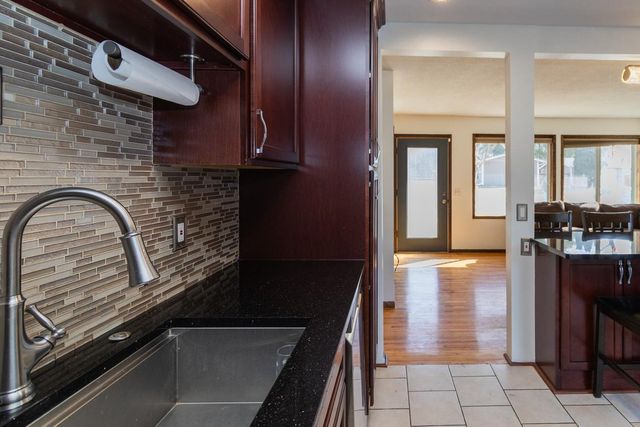 112020 Faber Lane, Chaska, MN 55318