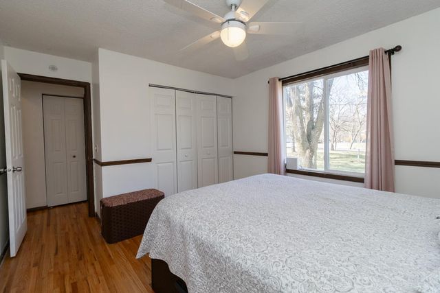 112020 Faber Lane, Chaska, MN 55318