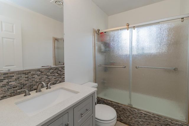 112020 Faber Lane, Chaska, MN 55318