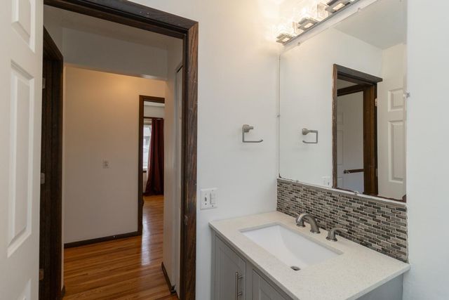 112020 Faber Lane, Chaska, MN 55318