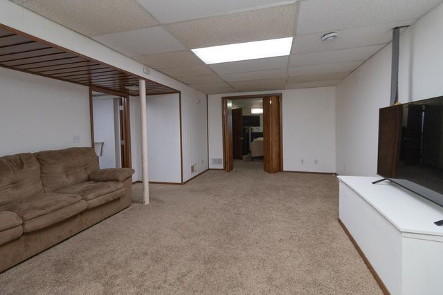 112020 Faber Lane, Chaska, MN 55318