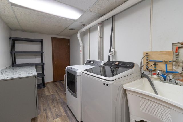 112020 Faber Lane, Chaska, MN 55318