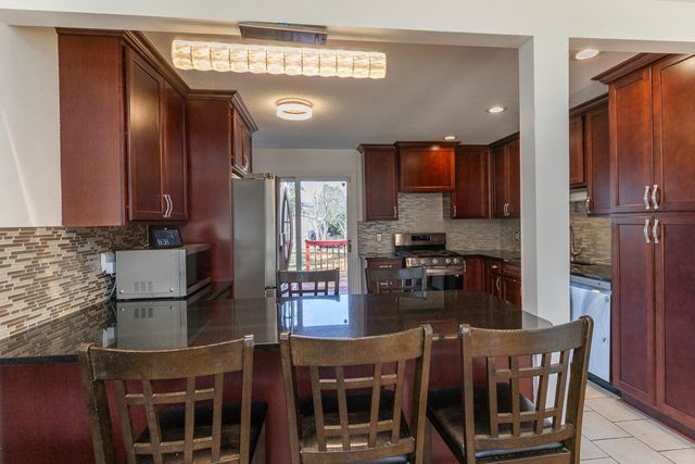 112020 Faber Lane, Chaska, MN 55318