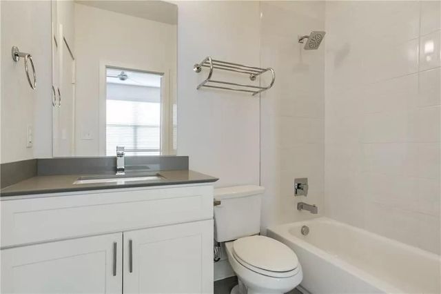 4303 Cole Avenue 16, Dallas, TX 75205