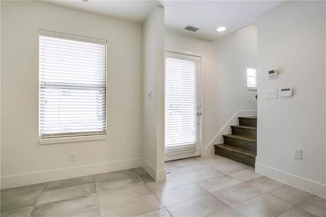 4303 Cole Avenue 16, Dallas, TX 75205