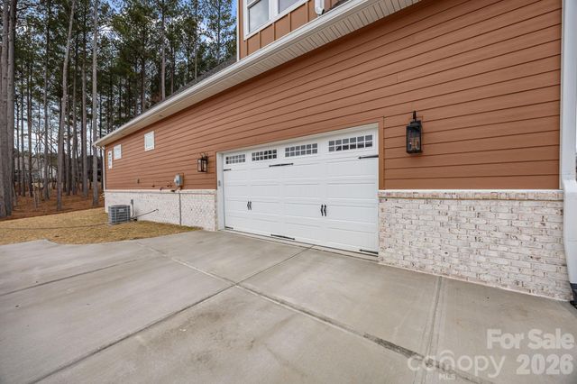 124 Taylors Garden Way, Statesville, NC 28625